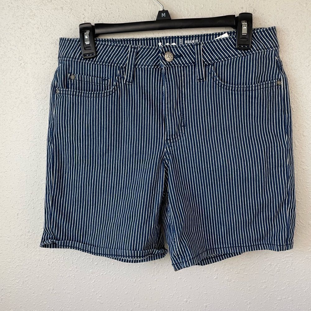 Lee Mid Rise Railroad Conductor Jean Shorts Size 8 EUC